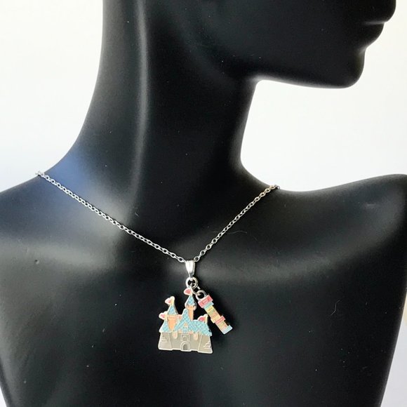 Vintage Disney Cinderella Castle Necklace Pendant Disneyland Snow White 18" - Picture 2 of 8